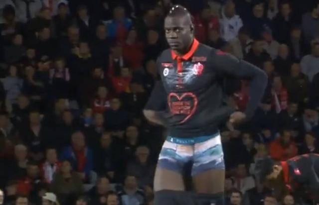 官方：恰尔汗奥卢手腕受伤退出土耳其大名单，不会出战西班牙（官方：手腕受伤，恰尔汗奥卢退出土耳其大名单，缺席战西班牙）