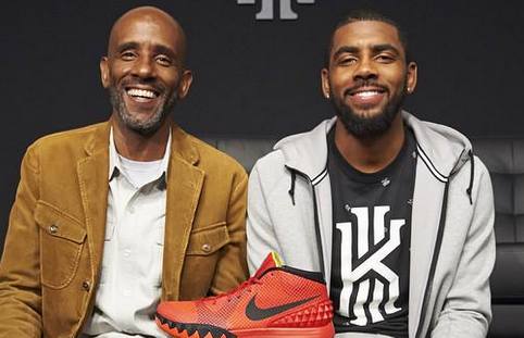 记者：拜仁寄希望于孔帕尼能说服于帕梅卡诺续约留队（记者：拜仁盼孔帕尼出面劝说于帕梅卡诺续约留队）