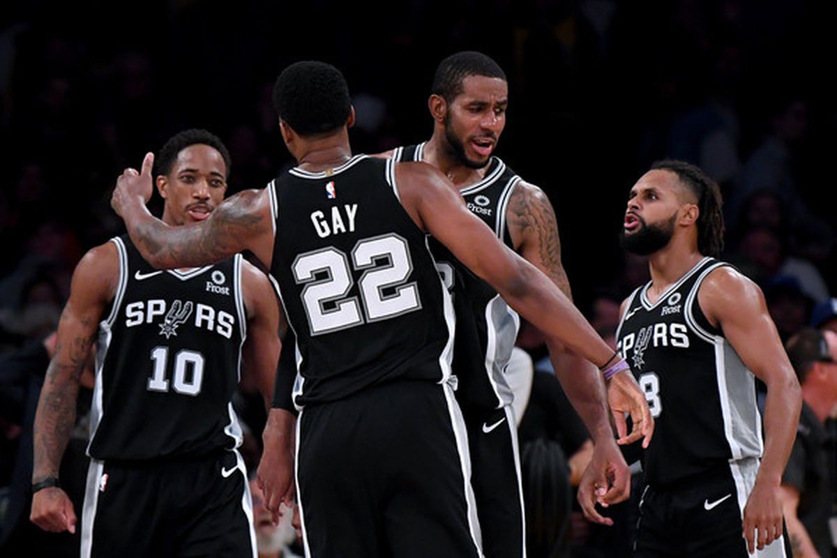 米兰旧将埃拉尼奥：国米实力更强，但米兰一直都能踢好德比（米兰名宿埃拉尼奥：国米更胜一筹，米兰历来德比表现不俗）