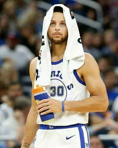 足球训练中必须避免的五个错误（足球训练切记这5个常见误区）