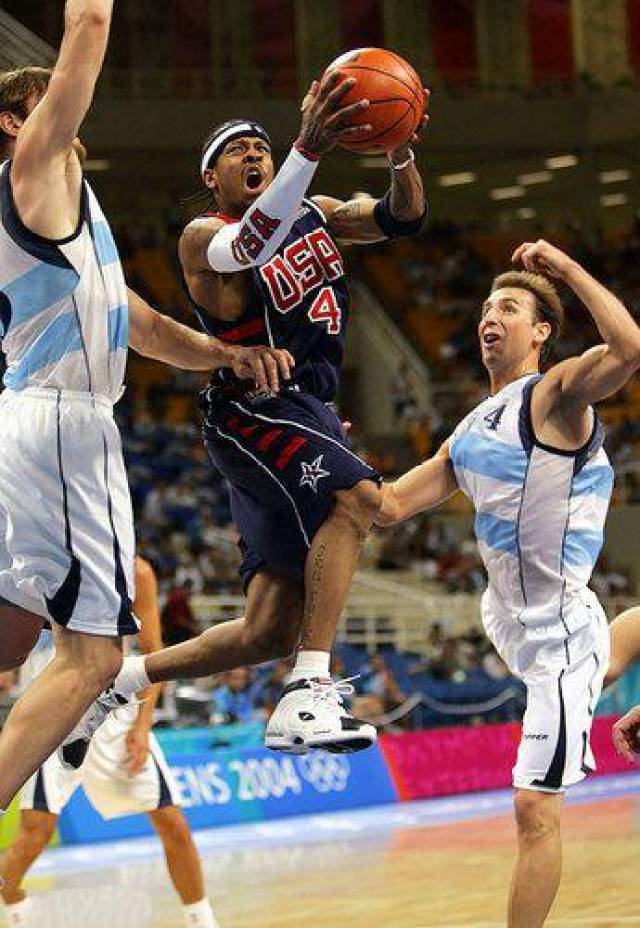 全市场：那不勒斯正寻找安古伊萨替代者，最现实的选择是梅努（全市场：那不勒斯物色安古伊萨接班人，梅努被视为最可行的人选）