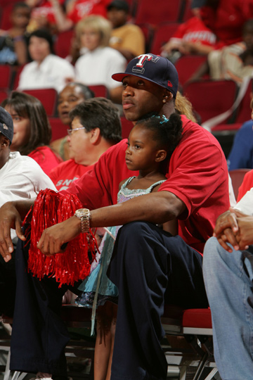 斯基拉：加斯佩里尼不满意齐米卡斯的表现，球员可能重返红军（斯基拉：加斯佩里尼对齐米卡斯表现不满，后者或将重返利物浦）