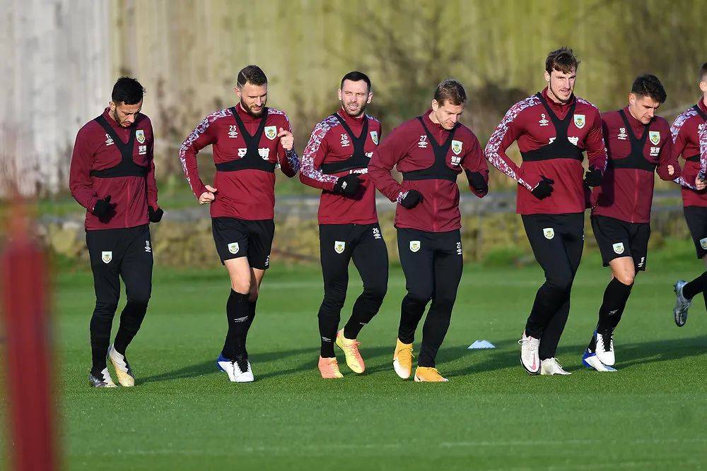 枪手博6、昂迷格7、儿皇梦姆总：法国巨星们的少时主队（从枪手情结到儿皇梦：法国球星的童年主队）