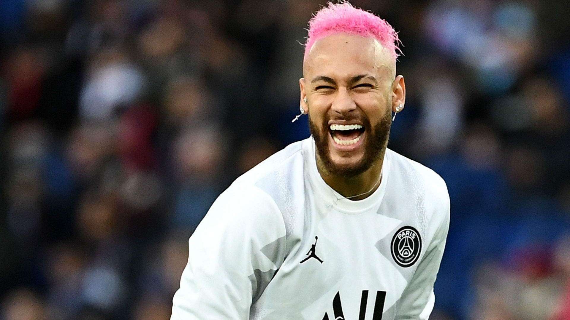 3年蛰伏，1个悬念：郑钦文的2026能否上演王者归来？（三年沉淀，一个问号：2026年郑钦文能否王者归来？）