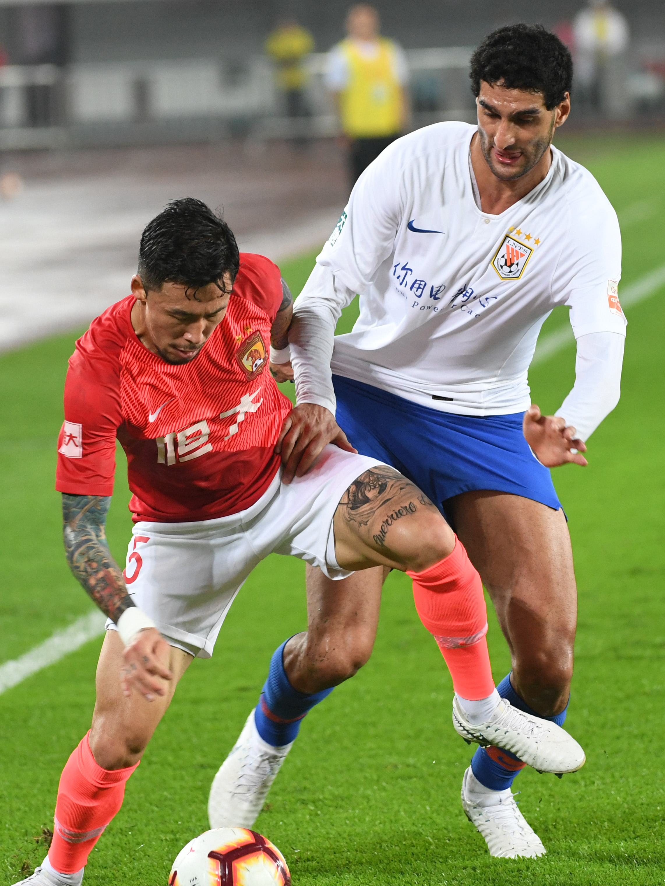 半场战报：乌迪内斯0-1热那亚，马利诺夫斯基点射（中场速报：热那亚1-0领先乌迪内斯，马利诺夫斯基点球破门）