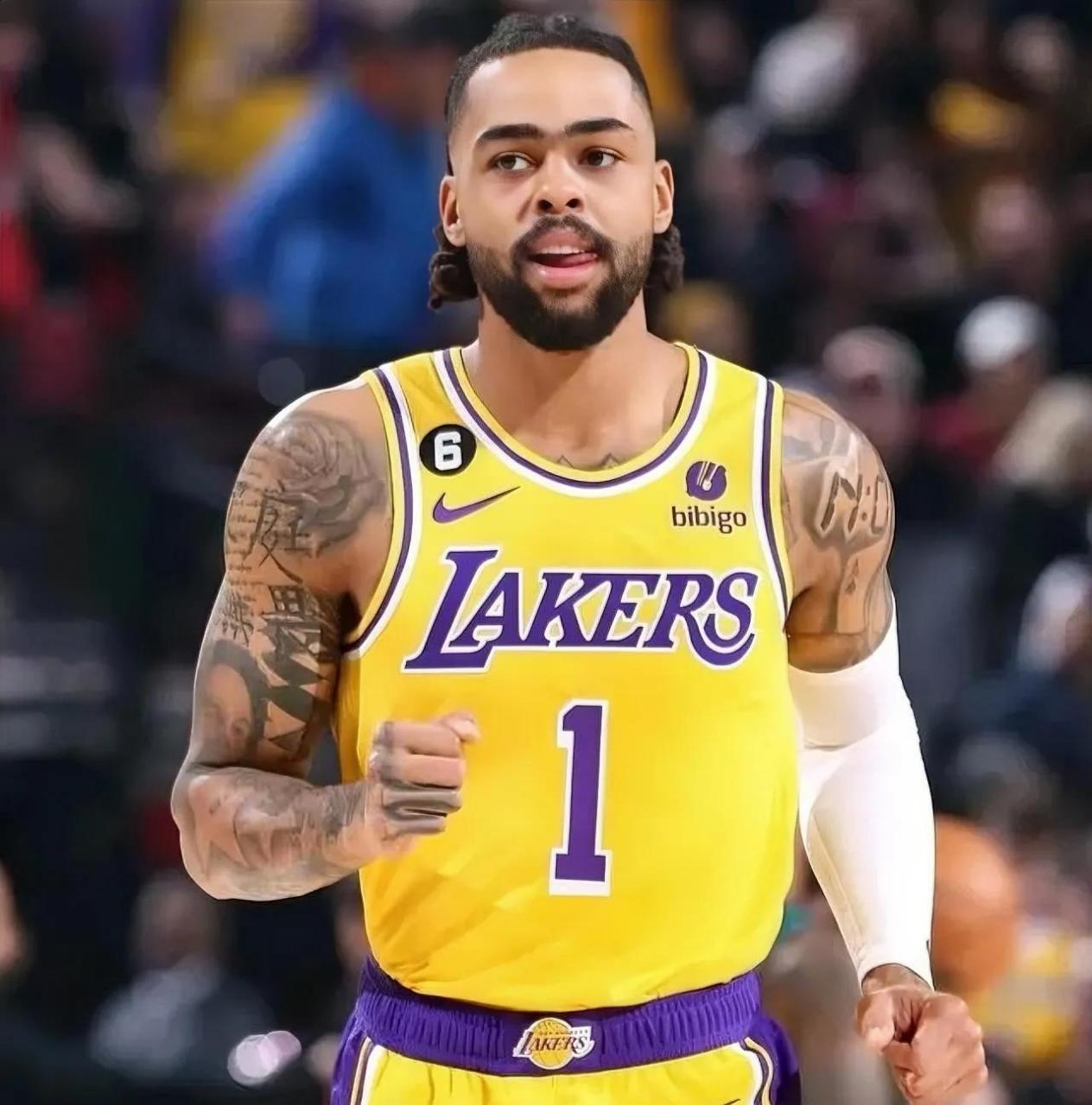 卡拉格：利物浦必须冬窗购买一名中后卫，队内储备已岌岌可危（卡拉格：利物浦冬窗必须补强中卫，后防人手告急）