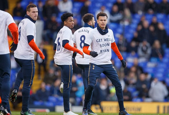 国脚谈留洋：竞争巨大但不会放弃（国脚谈留洋：竞争激烈，仍将坚持）