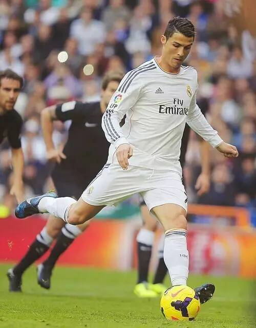 罗尔费斯：瓜帅深刻影响了欧洲众多俱乐部，怎么称赞都不为过