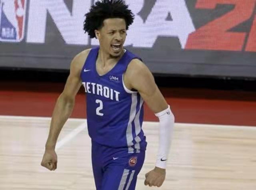 他展现了强 他展现了强